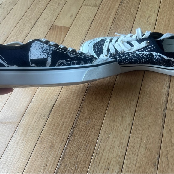 Chanel Logo Graffiti Sneaker - Picture 3 of 4